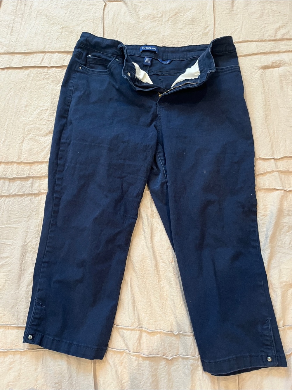 Bandolino Navy Capris - Dark Blue Ankle Length